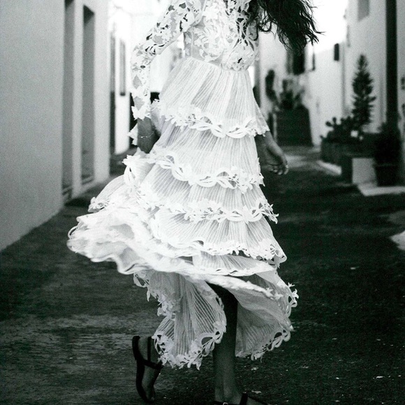 The Luminous Embroidered Gown from Spring 21. - Picture 3 of 4